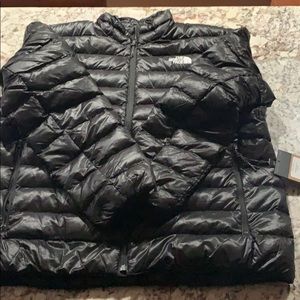 Men’s sierra peak down jacket size XL